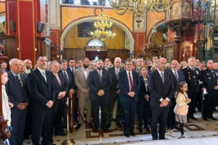 Πάτρα: Με δοξολογία και κατάθεση στεφάνων οι εκδηλώσεις για την 28η Οκτωβρίου, σε λίγο η παρέλαση