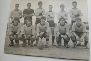 Πέθανε ο εμβληματικός Κώστας Δρουκόπουλος, από τα γήπεδα στη Λαϊκή