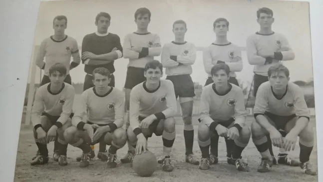 Πέθανε ο εμβληματικός Κώστας Δρουκόπουλος, από τα γήπεδα στη Λαϊκή