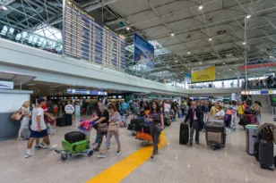 Ιταλία: Βλάβη στα συστήματα ελέγχου εναέριας κυκλοφορίας – Ακυρώσεις και καθυστερήσεις πτήσεων