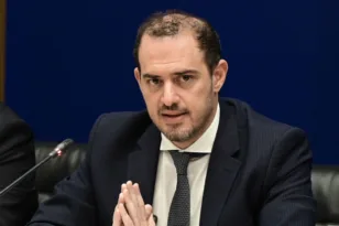 Στο Ιπποκράτειο ο αναπληρωτής υπουργός Μεταφορών Γιώργος Κώτσηρας