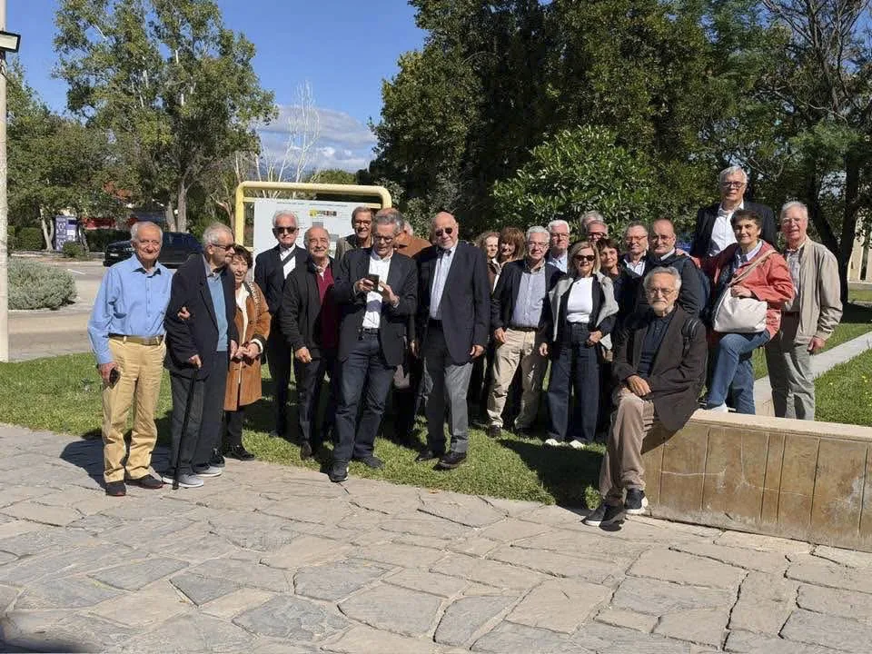 Οι «ιδρυτές» της Ιατρικής Πατρών: Ξανά μαζί η ιστορική «τάξη» του '77 Οι «ιδρυτές» της Ιατρικής Πατρών: Ξανά μαζί η ιστορική «τάξη» του '77