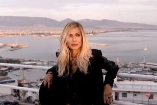 Άννα Βίσση: Χωρίς «Δώδεκα» και «Τραύμα», τι θα τραγουδούσε; Οι επιτυχίες που δεν έγραψε ο Καρβέλας