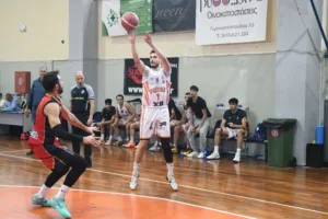 Πρώτη νίκη στις εθνικές κατηγορίες για την ΑΕ Ροϊτίκων - Φωτογραφίες