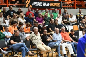 Το Περιστέρι πίκρανε τον Προμηθέα και 1.500 θεατές σε ατμόσφαιρα-γιορτή - Φωτογραφίες