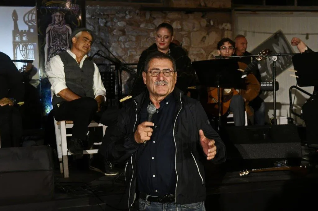 Πάτρα: Ένα «Καπηλειό της Αντίστασης» έκλεισε τις εκδηλώσεις για την Απελευθέρωση