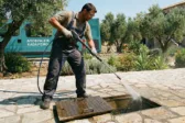 Πάτρα: Νέα ομολογία αδυναμίας των υπηρεσιών του Δήμου - Νέες συμβάσεις με ιδιώτες για αποφράξεις σε Ρίο, Βραχνέικα και Μεσσάτιδα