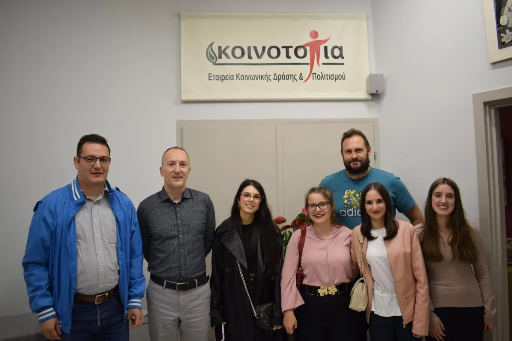 Οι «Φρουροί της Αχαΐας»: Τα ξίφη των Μυκηναίων και η ιστορία πίσω από το όνομα του τόπου Οι «Φρουροί της Αχαΐας»: Τα ξίφη των Μυκηναίων και η ιστορία πίσω από το όνομα του τόπου