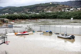 Σε επιφυλακή παραμένει η Κρήτη για την κακοκαιρία: Ένας νεκρός, πλημμύρες και μεγάλες καταστροφές - Νέα επιδείνωση με ισχυρές βροχές και καταιγίδες