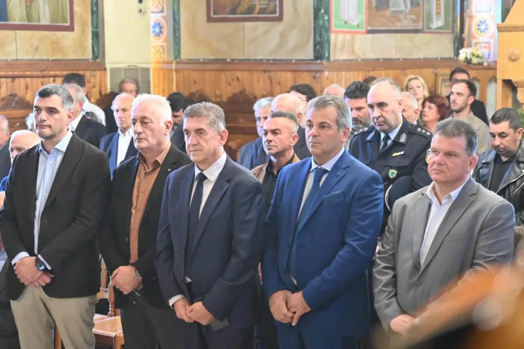 Η Λακκόπετρα απέκτησε τη δική της δανειστική βιβλιοθήκη – Νέα ζωή στο Κοινοτικό Γραφείο