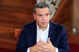 Τσίπρας κατά Ρούμπιο: «Μου φάνηκε σαν Πόντιος Πιλάτος» – «Παρακινδυνευμένη» η Πνύκα
