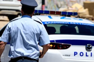 Συναγερμός στην Καλλιθέα: Εκκενώθηκαν δύο πολυκατοικίες για ύποπτα φιαλίδια