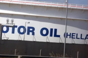 Motor Oil: Διασωληνωμένοι οι δύο εργαζόμενοι μετά την έκρηξη – Τι αναφέρει η εταιρεία