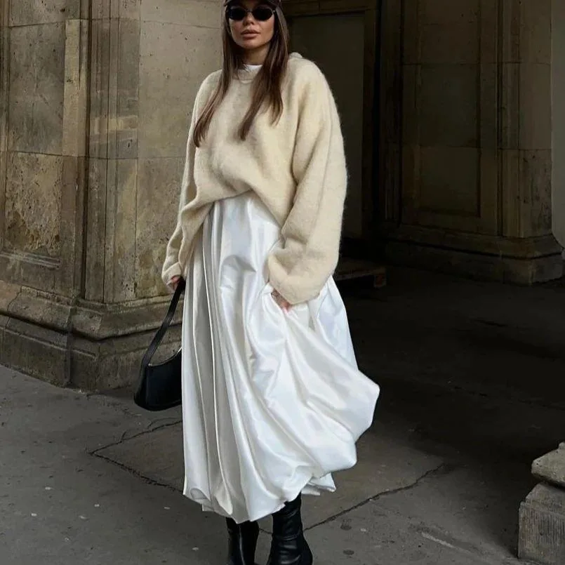Oversized ή εφαρμοστά ρούχα; Τα μυστικά για ισορροπημένες αναλογίες στο ντύσιμο Oversized ή εφαρμοστά ρούχα; Τα μυστικά για ισορροπημένες αναλογίες στο ντύσιμο