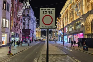Λονδίνο: Πεζοδρομείται η Oxford Street – Τι αλλάζει στον πιο διάσημο εμπορικό δρόμο της Βρετανίας