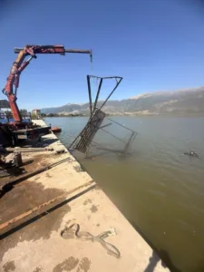 Παμβωτίδα: Ανασύρθηκαν περισσότεροι από 45 τόνοι σκουπιδιών Παμβωτίδα: Ανασύρθηκαν περισσότεροι από 45 τόνοι σκουπιδιών