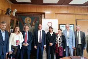Πανεπιστήμιο Πατρών: Πρώτος πανεπιστημιακός σταθμός του Γάλλου Πρέσβη στην Ελλάδα – Νέες συνεργασίες στο τραπέζι