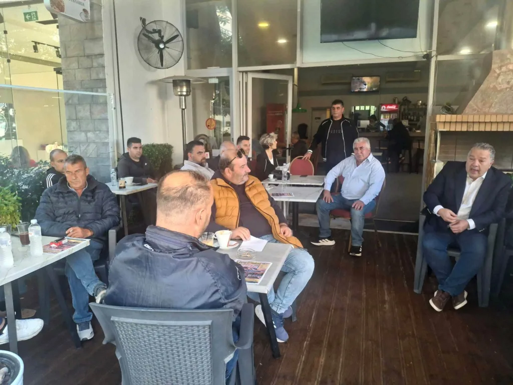 Στην Αγυιά η «Πάτρα Ενωμένη» – Συζητήσεις με κατοίκους για τα προβλήματα της περιοχής