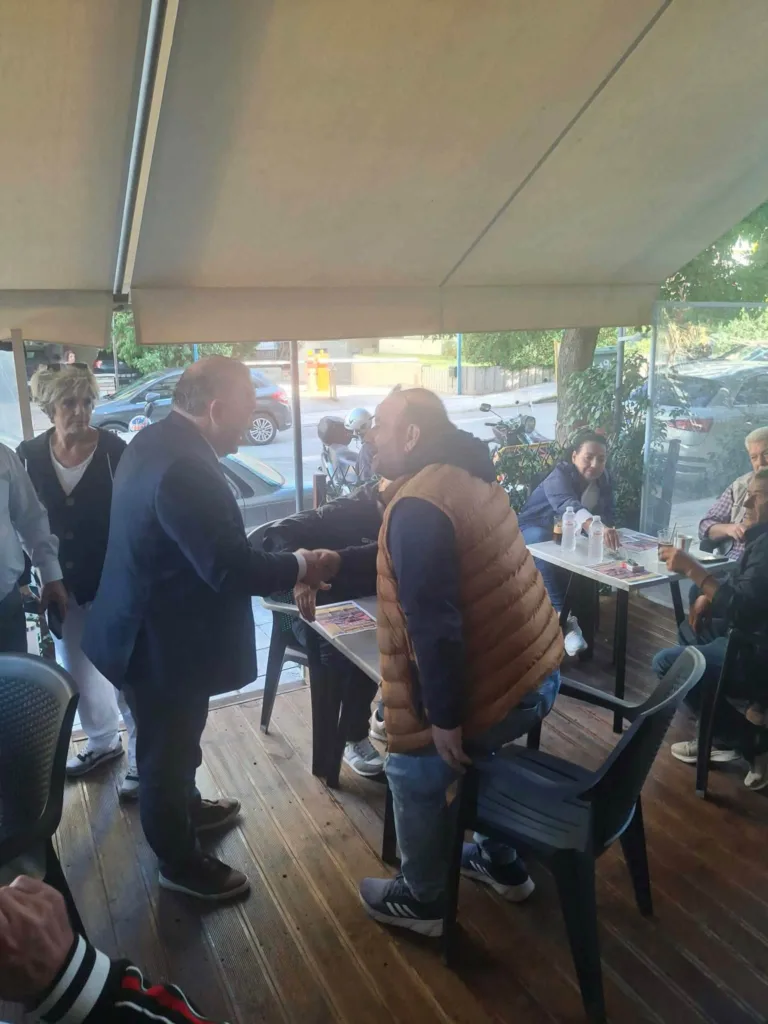 Στην Αγυιά η «Πάτρα Ενωμένη» – Συζητήσεις με κατοίκους για τα προβλήματα της περιοχής