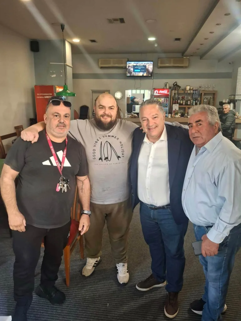 Στην Αγυιά η «Πάτρα Ενωμένη» – Συζητήσεις με κατοίκους για τα προβλήματα της περιοχής