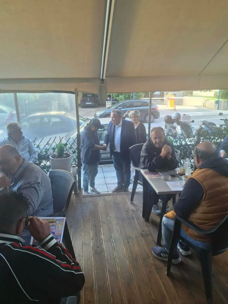 Στην Αγυιά η «Πάτρα Ενωμένη» – Συζητήσεις με κατοίκους για τα προβλήματα της περιοχής