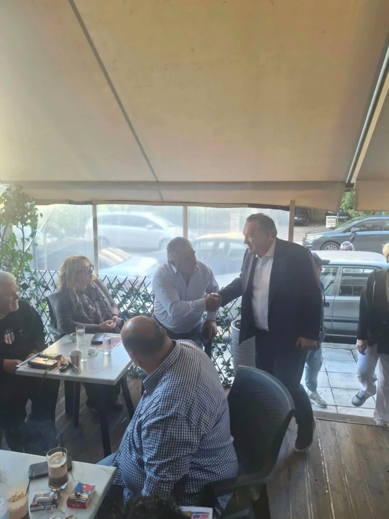 Στην Αγυιά η «Πάτρα Ενωμένη» – Συζητήσεις με κατοίκους για τα προβλήματα της περιοχής
