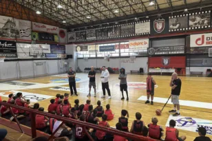 Παναχαϊκή, το δυνατό μήνυμα: Μία ομάδα. Μία καρδιά. Μία οικογένεια
