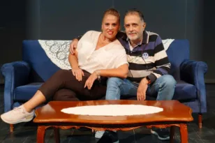 Τζίμης Πολίτης – Ιωάννα Κάμαρη μιλούν για την παράσταση «Κανα-πές»: Η ομάδα που κερδίζει