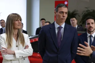 Ισπανία: Στο τραπέζι οι πρόωρες εκλογές μετά την ήττα του Σάντσεθ στη Βουλή για τη στέγαση