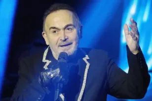 Γονίδης για το καλωσόρισμα στον Κασιδιάρη: «Το έκανα από ευγένεια» – Η απάντηση μετά τον σάλο