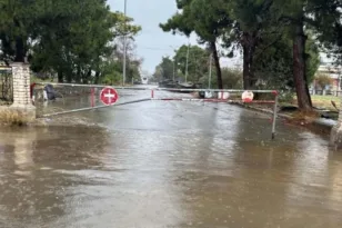 Και ξαφνικά, άνοιξαν οι ουρανοί στο Βόλο