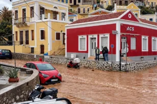 Σύμη: Δρόμοι-ποτάμια από την κακοκαιρία – ΒΙΝΤΕΟ