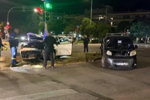 Αγρίνιο: Σφοδρή σύγκρουση οχημάτων
