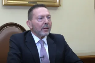 Στουρνάρας: Προτεραιότητα η συγκράτηση του πληθωρισμού – Πρέπει να συνεχιστούν οι μεταρρυθμίσεις