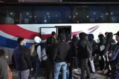 Με πούλμαν στον εισαγγελέα οι 59 συλληφθέντες για τη μεγάλη φορολογική απάτη στο «Χωριάτικο»